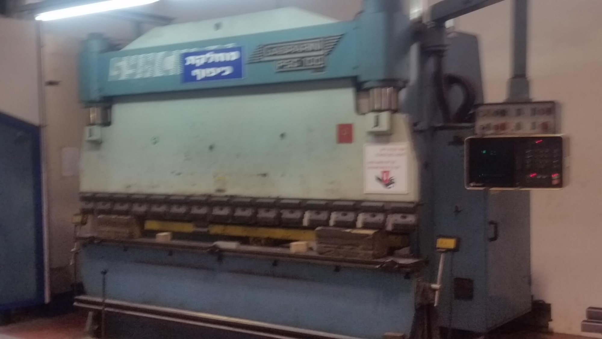 ברק פרס CNC GASPARINI PSG 100/3100